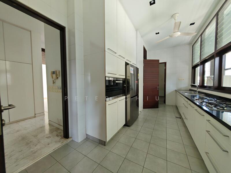Wet Kitchen