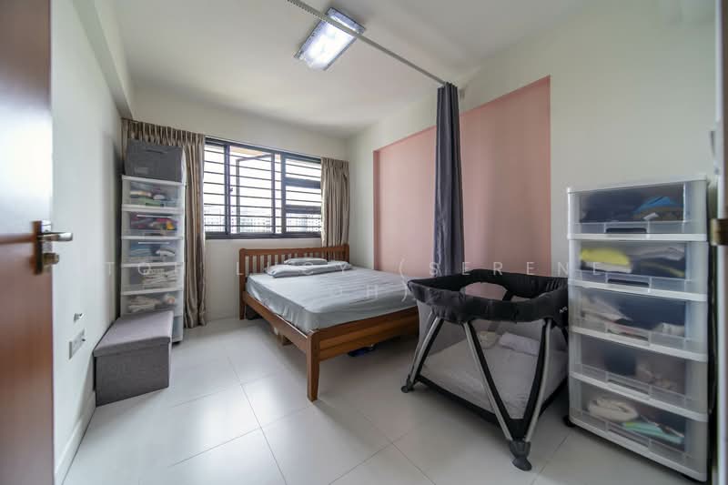 266A Punggol Way HDB Flat For Sale at S$ 880,000 | PropertyGuru Singapore - Bedroom