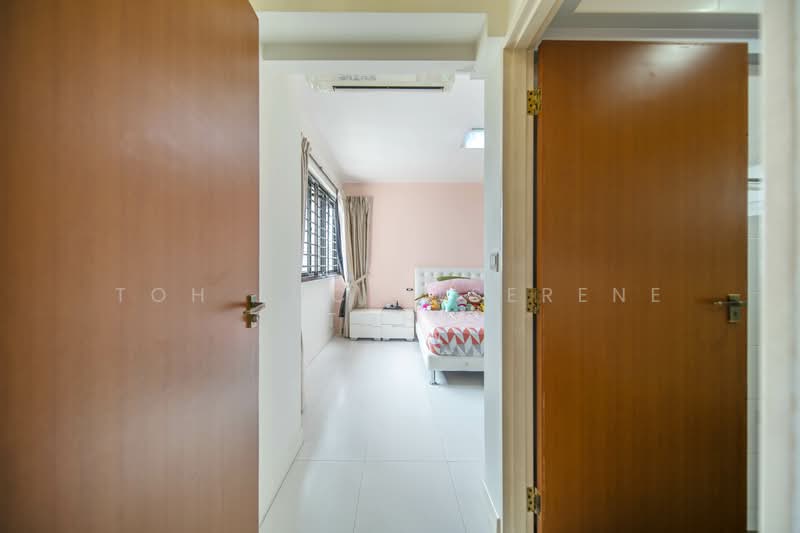 266A Punggol Way HDB Flat For Sale at S$ 880,000 | PropertyGuru Singapore - Bedroom