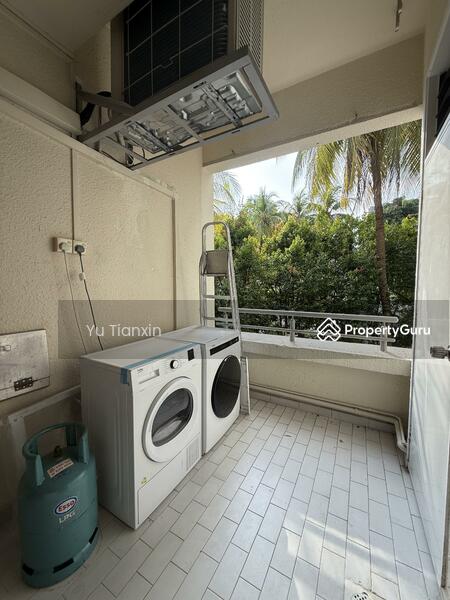 Washer dryer