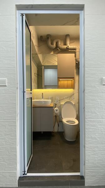 Common bathroom