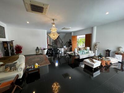 For Sale - Jalan Senandong