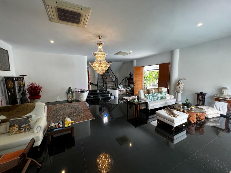 JALAN SENANDONG, Jalan Senandong, 5 Bedrooms, 8,300 sqft, Good Class Bungalow For Sale, by Angela Chan, 60069425 - Living Room - PropertyGuru.com.sg