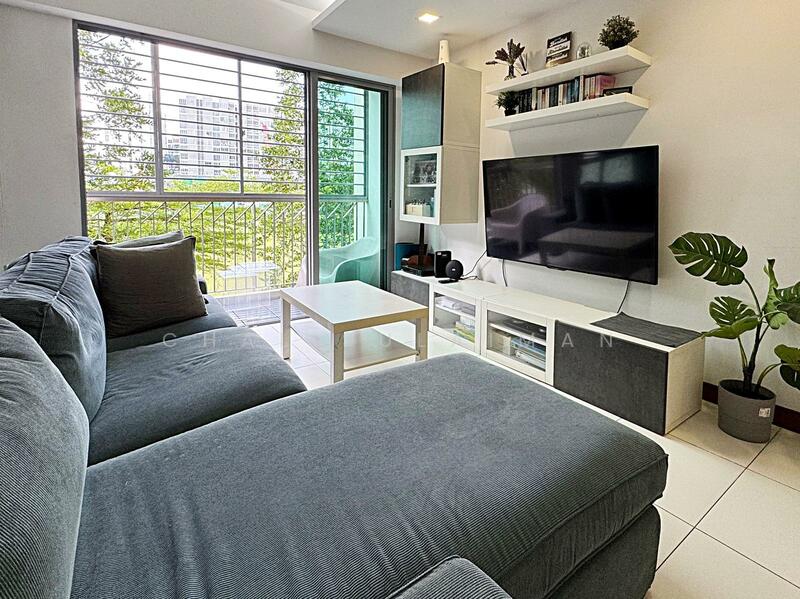 271B Punggol Walk, 271B Punggol Walk, 3 Bedrooms, 1,248 sqft, HDB Flat For Sale, by Chal Sulaiman, 60069506 - Living Room - PropertyGuru.com.sg