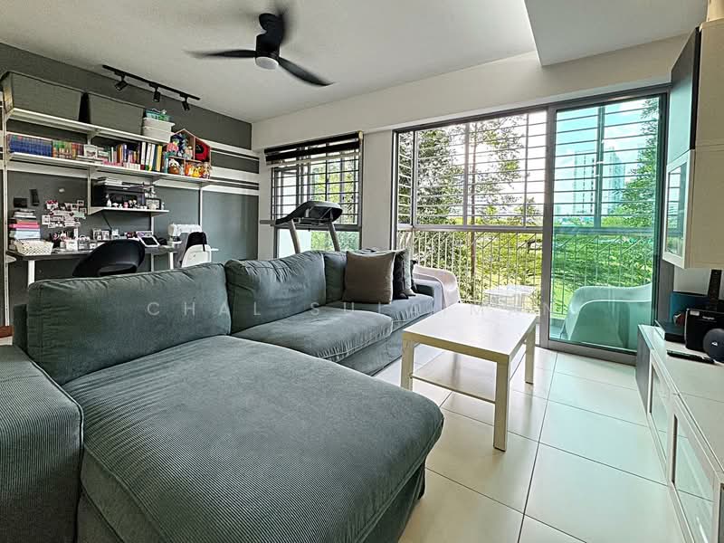 271B Punggol Walk, 271B Punggol Walk, 3 Bedrooms, 1,248 sqft, HDB Flat For Sale, by Chal Sulaiman, 60069506 - Living Room - PropertyGuru.com.sg