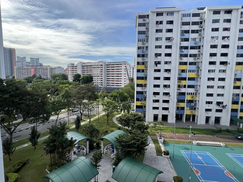 411 Commonwealth Avenue West, 411 Commonwealth Avenue West, Room Rental, 180 sqft, HDB Flat For Rent, by Joyce Chang Mui Lian, 60069538 - PropertyGuru.com.sg