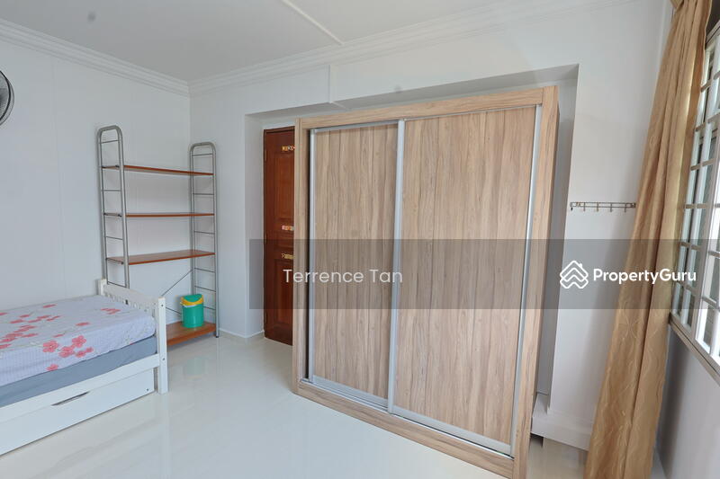 For Rent - 858 Jurong West Street 81