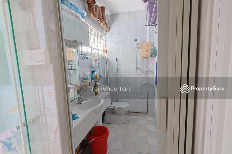 Common toilet