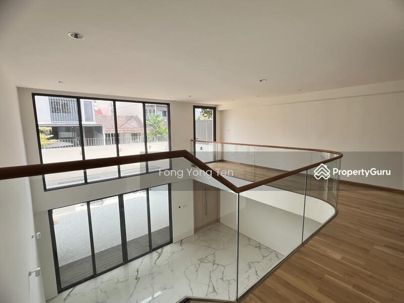 Mezzanine Level