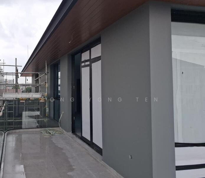 Philips/Leith/Rosyth Semi-Detached House For Sale at S$ 10,680,000 | PropertyGuru Singapore - Balcony