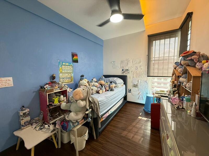 For Sale - The Esparis