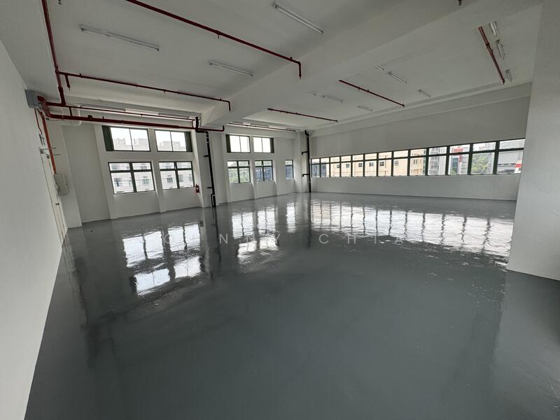 Habourside Building 1, 1 Boon Leat Terrace, 1,733 sqft, Light Industrial (B1) For Rent, by Johnny Chia, 60069679 - CommercialGuru.com.sg