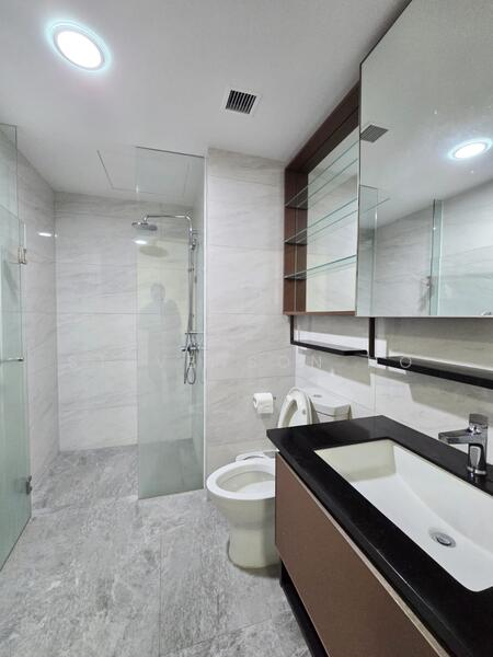 Normanton Park Condominium For Sale at S$ 999,000 | PropertyGuru Singapore - Bathroom