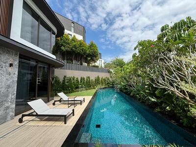 For Sale - ⭐️EVELYN 94889556‼️MODERN DETACHED HOME⭐️1KM TO SCGS‼️WIDE FRONTAGE⭐️MRT NEARBY‼️