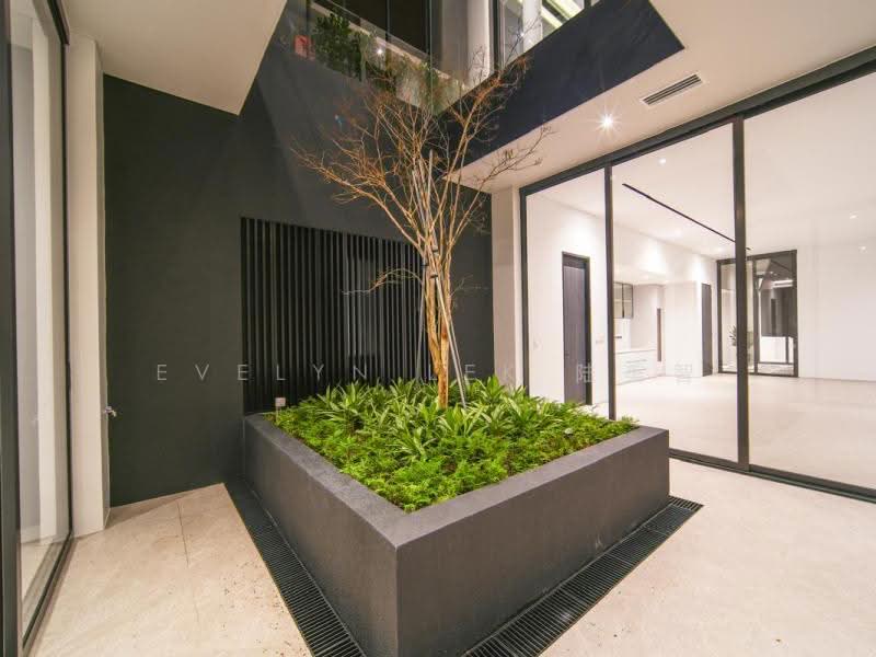 ⭐️EVELYN 94889556‼️MODERN DETACHED @ D5⭐️1KM TO HENRY PARK‼️WALK TO MRT⭐️POOL, BASEMENT & ATTIC‼️, , 8 Bedrooms, 10,200 sqft, Detached House For Sale, by Evelyn Lek 陆美智, 60069776 - Interior - PropertyGuru.com.sg