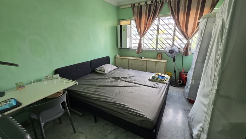 205 Bukit Batok Street 21