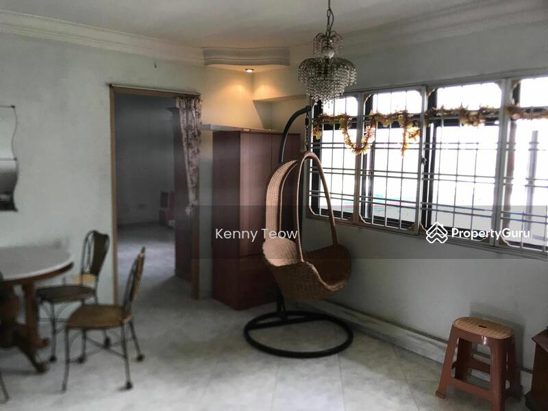 For Sale - 303B Anchorvale Link