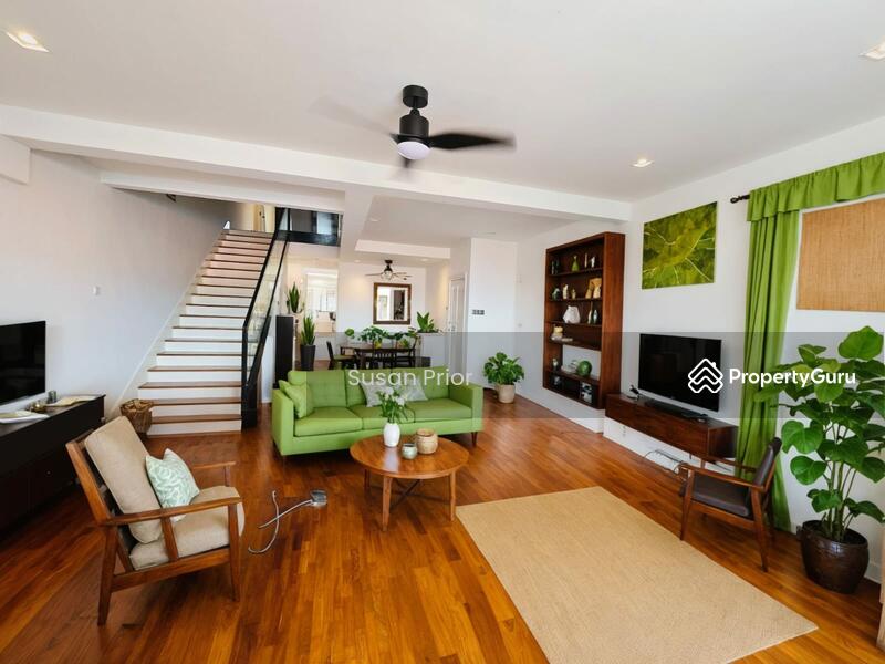 For Sale - Amazing Location Walkup