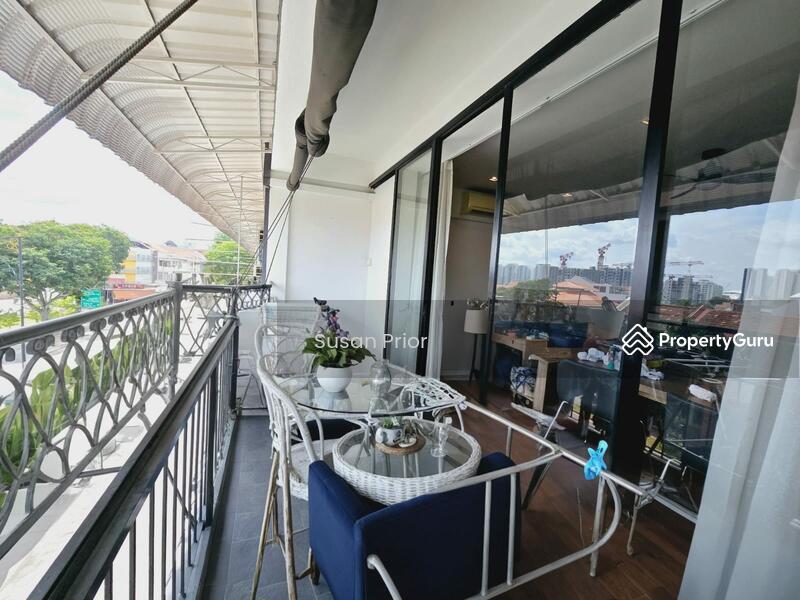 For Sale - Amazing Location Walkup