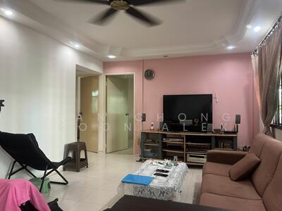 For Sale - 478 Sembawang Drive