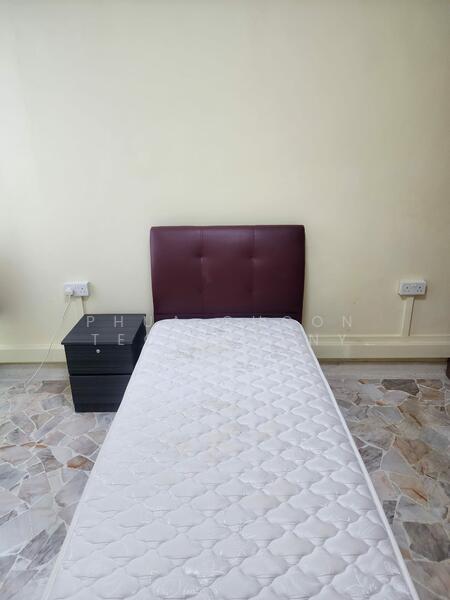 625 Ang Mo Kio Avenue 9, 625 Ang Mo Kio Avenue 9, Room Rental, 100 sqft, HDB Flat For Rent, by Phua Choon Teck Sunny, 60070089 - Bedroom - PropertyGuru.com.sg