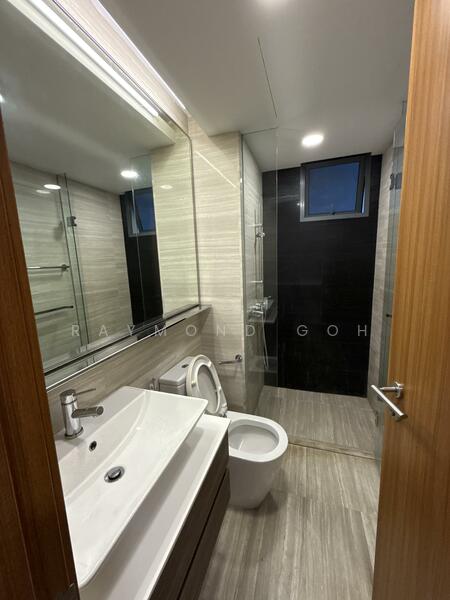 Watertown, 75 Punggol Central, 3 Bedrooms, 1,216 sqft, Condominium For Rent, by Raymond Goh, 60070166 - Bathroom - PropertyGuru.com.sg