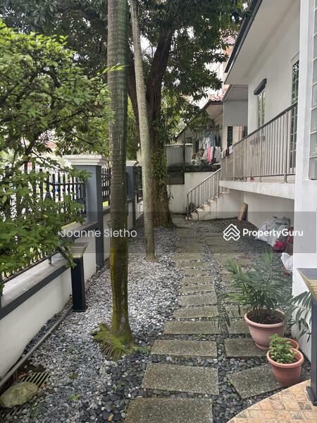 For Sale - Chuan Drive