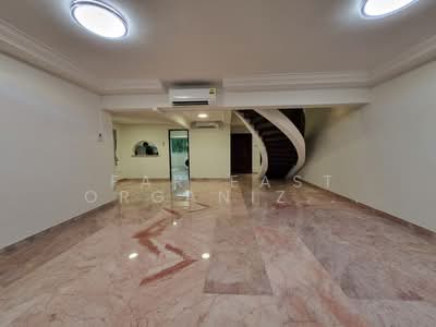 For Rent - Chancery Court