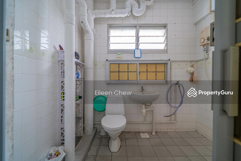 For Sale - 703 Jurong West Street 71