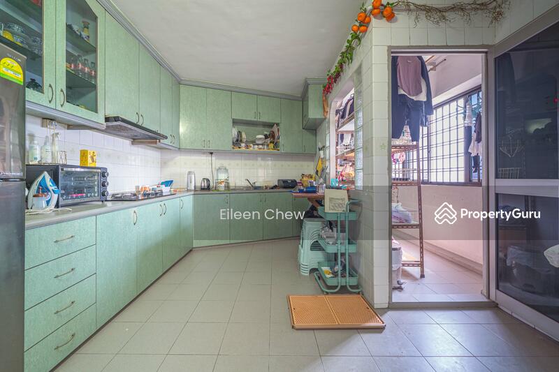 For Sale - 703 Jurong West Street 71