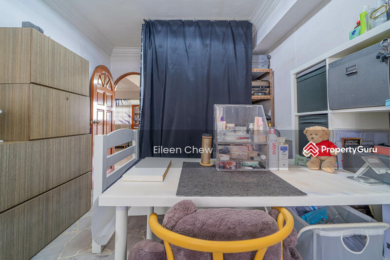 For Sale - 703 Jurong West Street 71