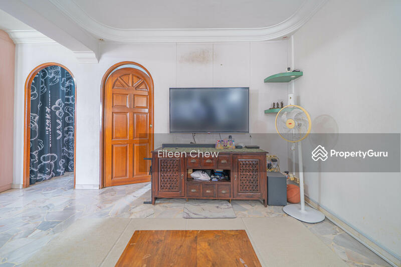For Sale - 703 Jurong West Street 71