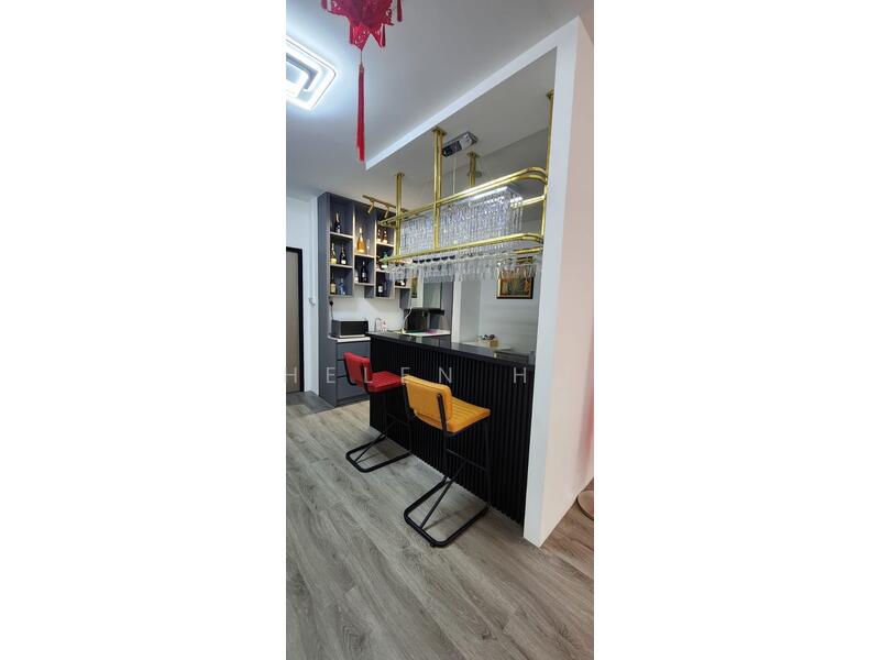 Woods Square, 12 Woodlands Square, 2,357 sqft, Office For Rent, by Helen HU, 60070617 - Kitchen - CommercialGuru.com.sg