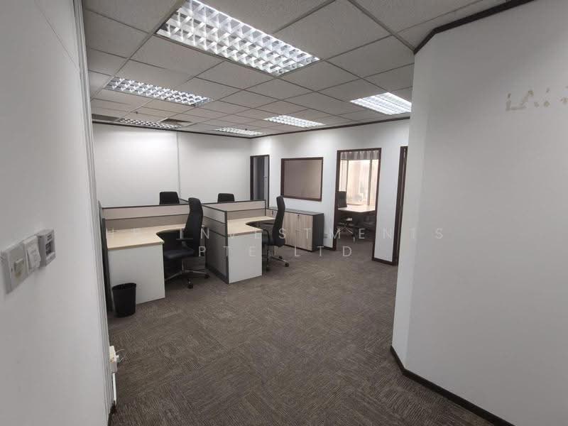 The Plaza, 7500A Beach Road, Beach Road / Bugis / Rochor, 721 sqft, Office For Rent, by Mohammad, 60070653 - Interior - CommercialGuru.com.sg
