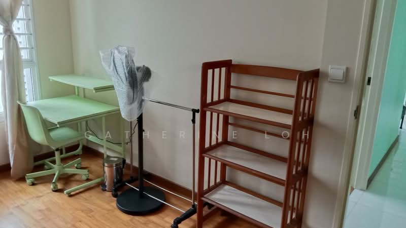 40A Margaret Drive, 40A Margaret Drive, Room Rental, 150 sqft, HDB Flat For Rent, by Catherine Loh, 60070700 - Master bedroom - PropertyGuru.com.sg