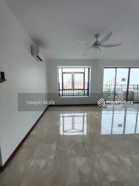 Dining rm 
