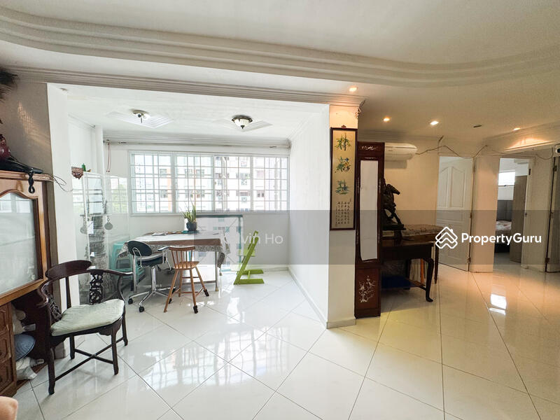 For Sale - 964 Hougang Avenue 9