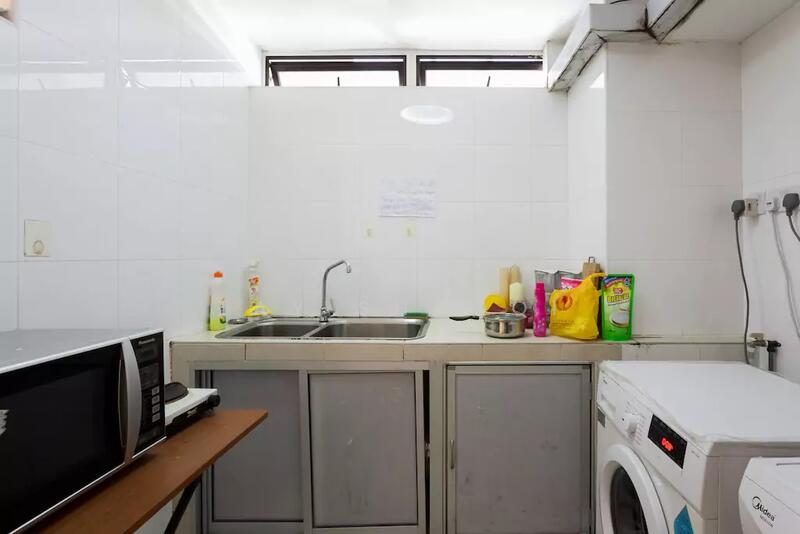 People's Park Complex, 1 Park Road, Room Rental, 130 sqft, Apartment For Rent, by Tay Shaoqi, 60070910 - Kitchen - PropertyGuru.com.sg