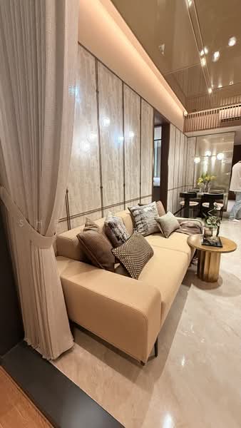 One Marina Gardens, 3 Marina Gardens Lane, Boat Quay / Raffles Place / Marina, 3 Bedrooms, 904 sqft, Apartment For Sale, by Sherine Chua 蔡雪玲, 60070958 - Living Room - PropertyGuru.com.sg
