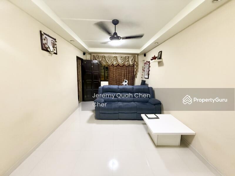 For Sale - 343 Bukit Batok Street 34