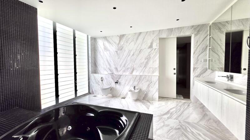 ✰ Exclusive Modern GCB Sanctuary | Enjoy Verdant Oasis, Absolute Privacy, , 6 Bedrooms, 17,400 sqft, Detached House For Sale, by Steve Tay, 60071337 - PropertyGuru.com.sg