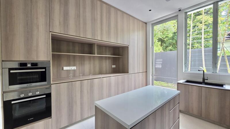 ✰ Caldecott Hill Exclusive GCB Sanctuary | Modern Spacious, Verdant Oasis, Private Detached House For Sale at S$ 43,500,000 | PropertyGuru Singapore