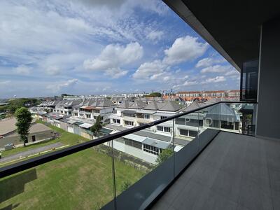 For Sale - Parc Komo