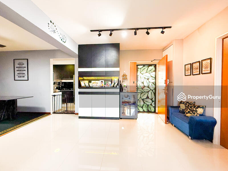 For Sale - 997C Buangkok Crescent