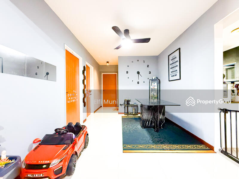 For Sale - 997C Buangkok Crescent