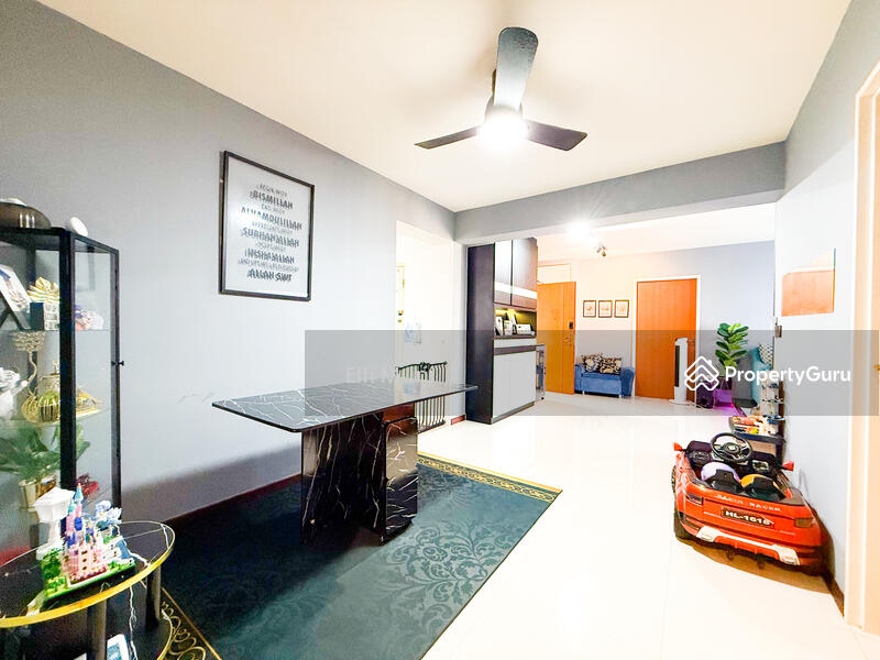 For Sale - 997C Buangkok Crescent