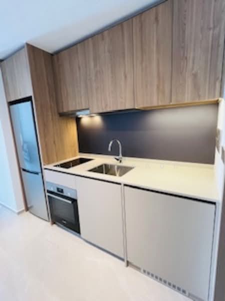 Dairy Farm Residences Condominium For Sale at S$ 1,250,000 | PropertyGuru Singapore - Kitchen