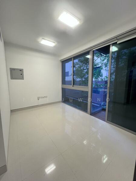Centra Studios, 25 Lorong 25 Geylang, Eunos / Geylang / Paya Lebar, 1 Bedroom, 377 sqft, Apartment For Rent, by Fefe Juwono, 60071567 - Living Room - PropertyGuru.com.sg