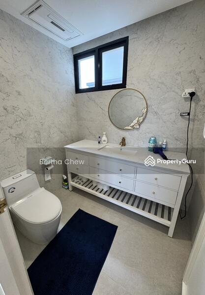 Common Toilet