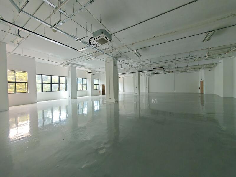 Interlocal Centre, 100G Pasir Panjang Road, 5,166 sqft, Light Industrial (B1) For Rent, by Derek Lim, 60071676 - CommercialGuru.com.sg